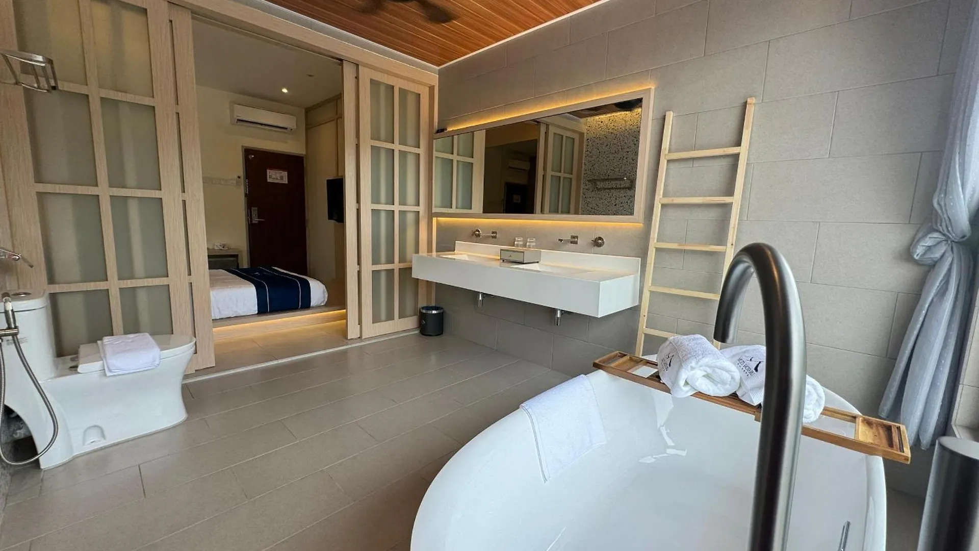 ריוקן איפוה Muzi Boutique Hotel מלזיה
